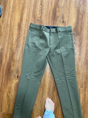 Banana Republic Sloan Olive Green Women's Trousers size 10 NWT